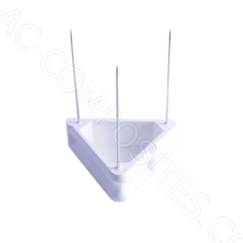 SPILLONE BASE TRIANGOLARE 3 AGHI MM.40 DIAM.0,9